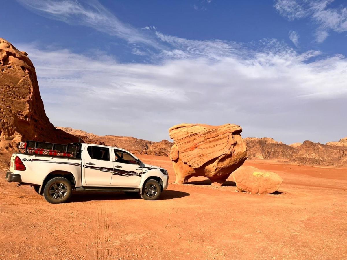 Wadi Rum Sky Tours & Camp מראה חיצוני תמונה