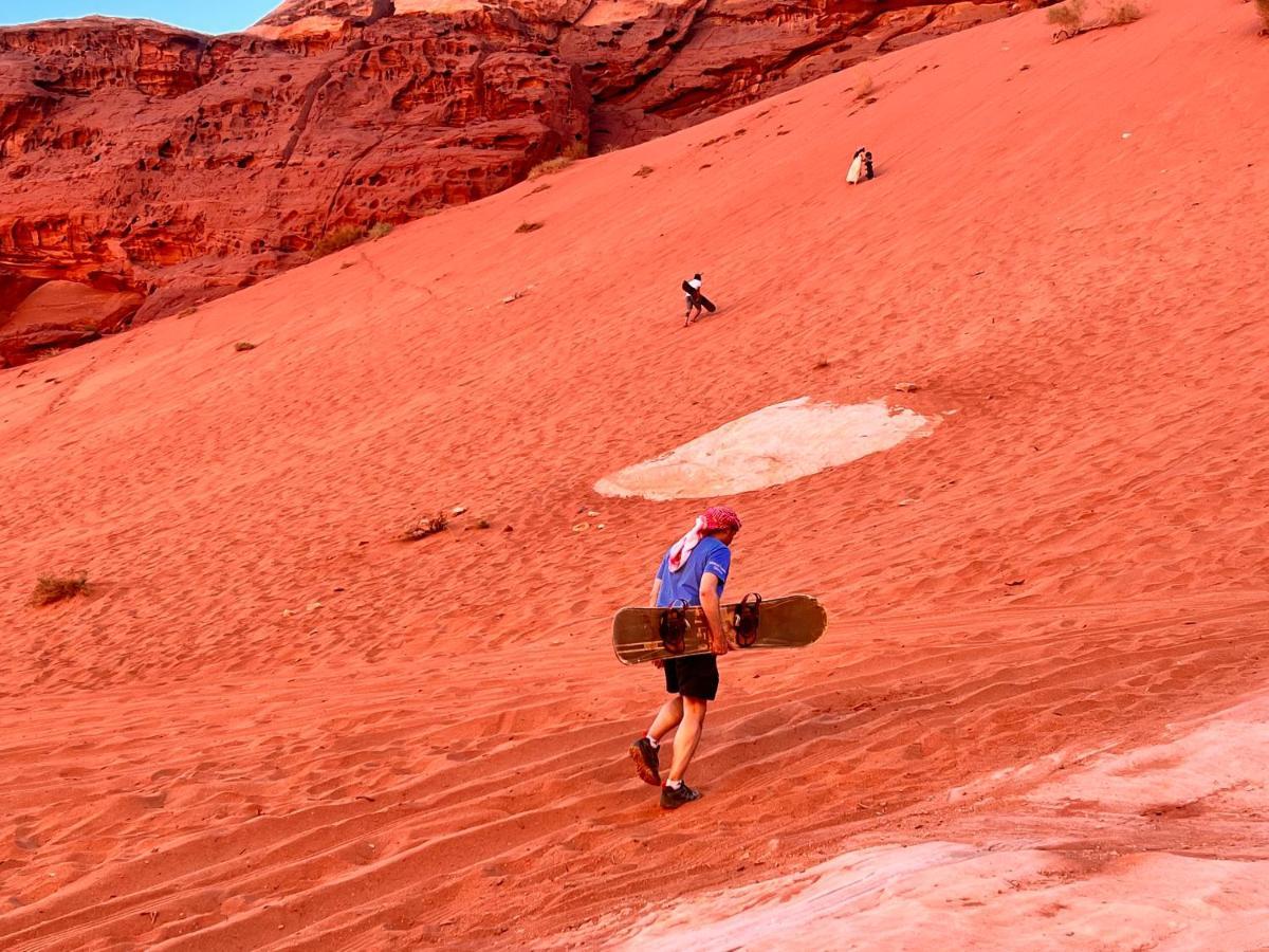 Wadi Rum Sky Tours & Camp מראה חיצוני תמונה