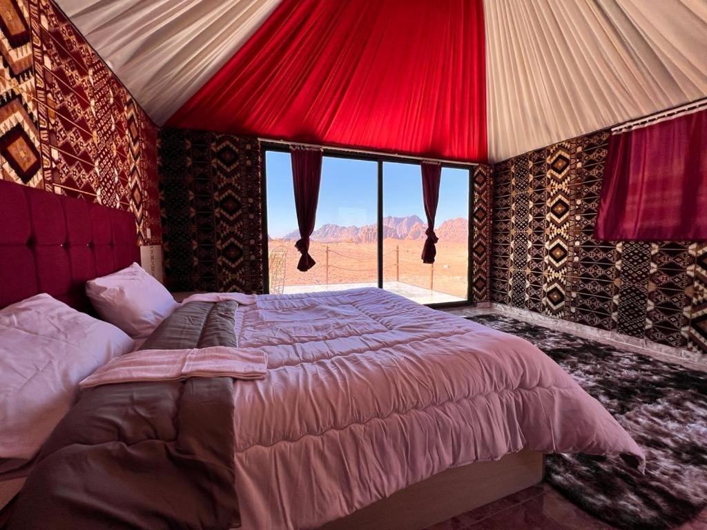 Wadi Rum Sky Tours & Camp מראה חיצוני תמונה