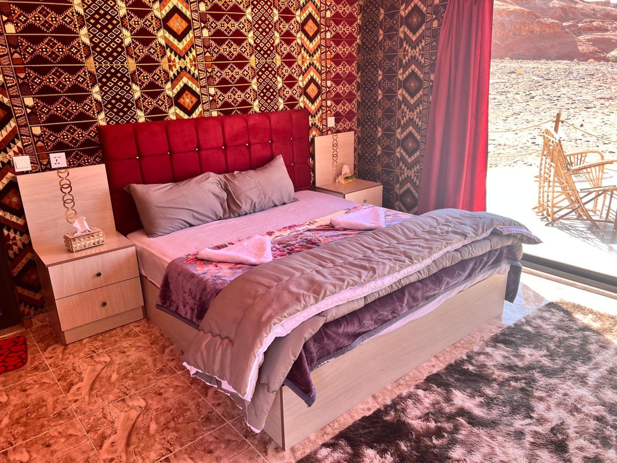 Wadi Rum Sky Tours & Camp מראה חיצוני תמונה