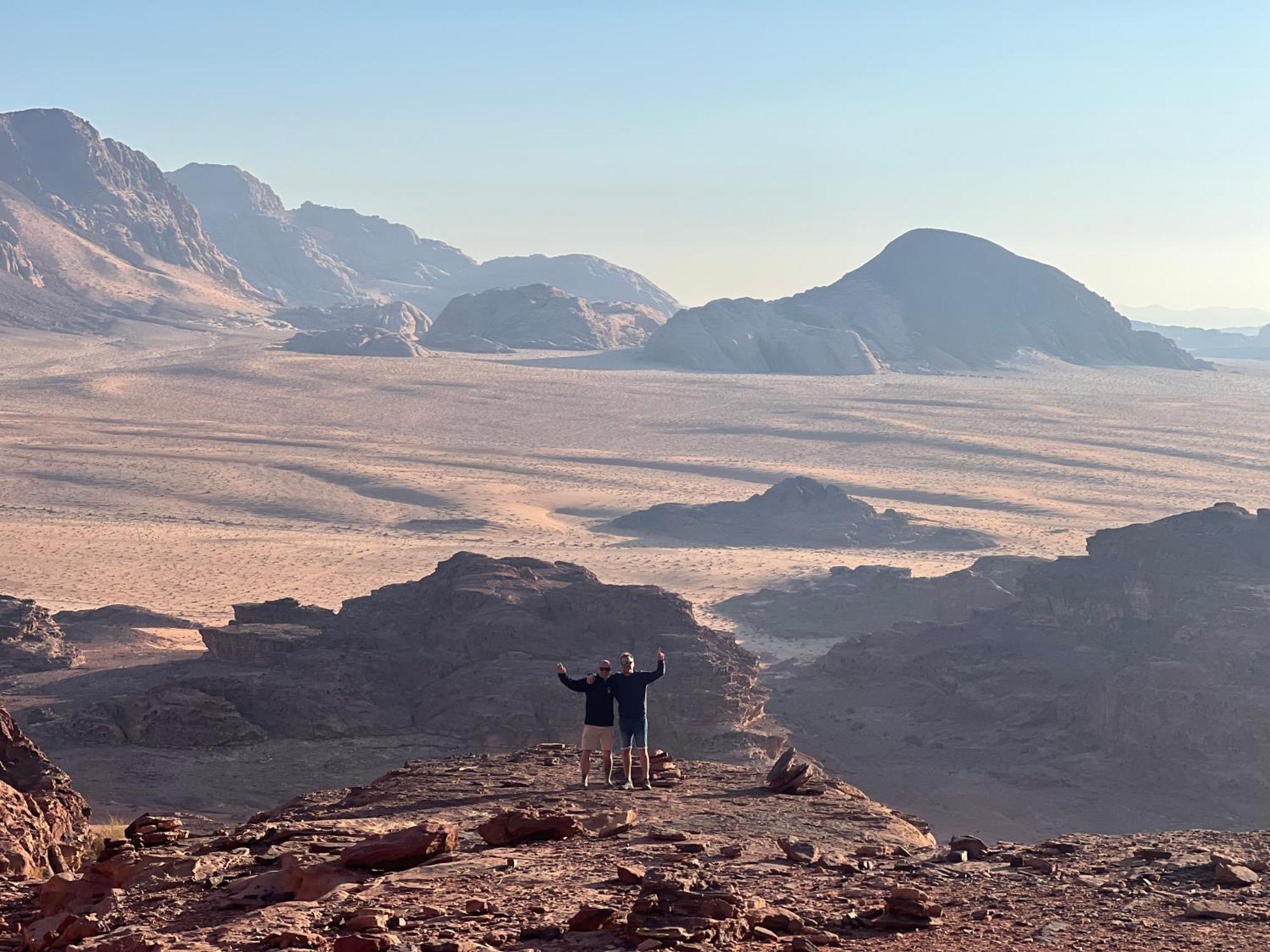 Wadi Rum Sky Tours & Camp מראה חיצוני תמונה